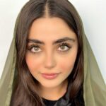 لنز سبز یشمی بدون دور آیس کالر دیاموند کورال - تصویر 3