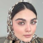 لنز عسلی سبز دوردار آیس کالر لاکچری ویرجینیا - تصویر 6