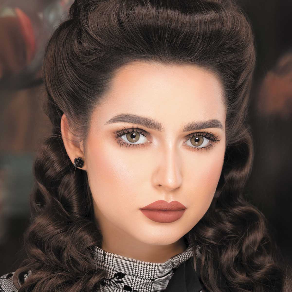 naturel-la-hazel-ringed-contact-lenses-1 لنز عسلی سبز دور محو نچرال لا هیزل - تصویر 1